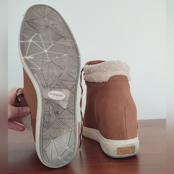 Dr. Scholl's Women's Madison Wedge Ankle Boot - Picture 3 of 6